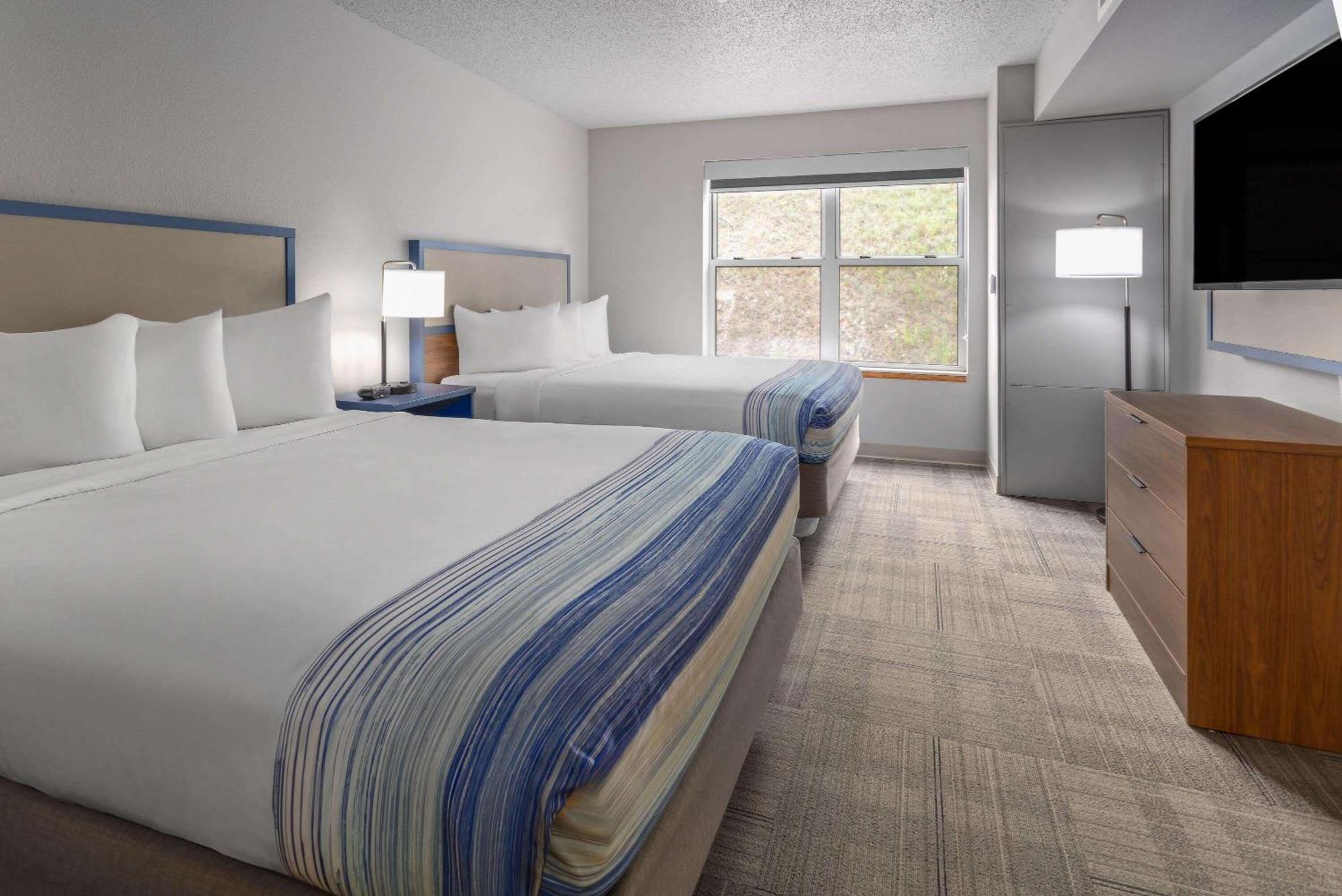 Americinn By Wyndham Iron Mountain Eksteriør billede