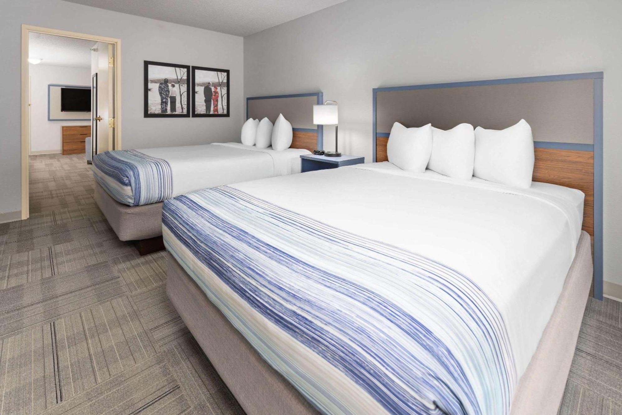 Americinn By Wyndham Iron Mountain Eksteriør billede